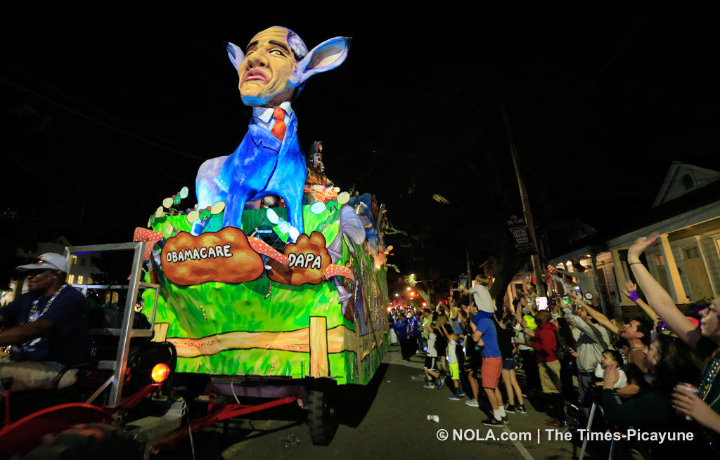 Krewe d'Etat rolls in New Orleans: See Mardi Gras parade photos
